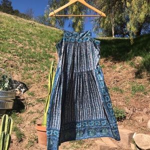 Beautiful flowy Free People dress!